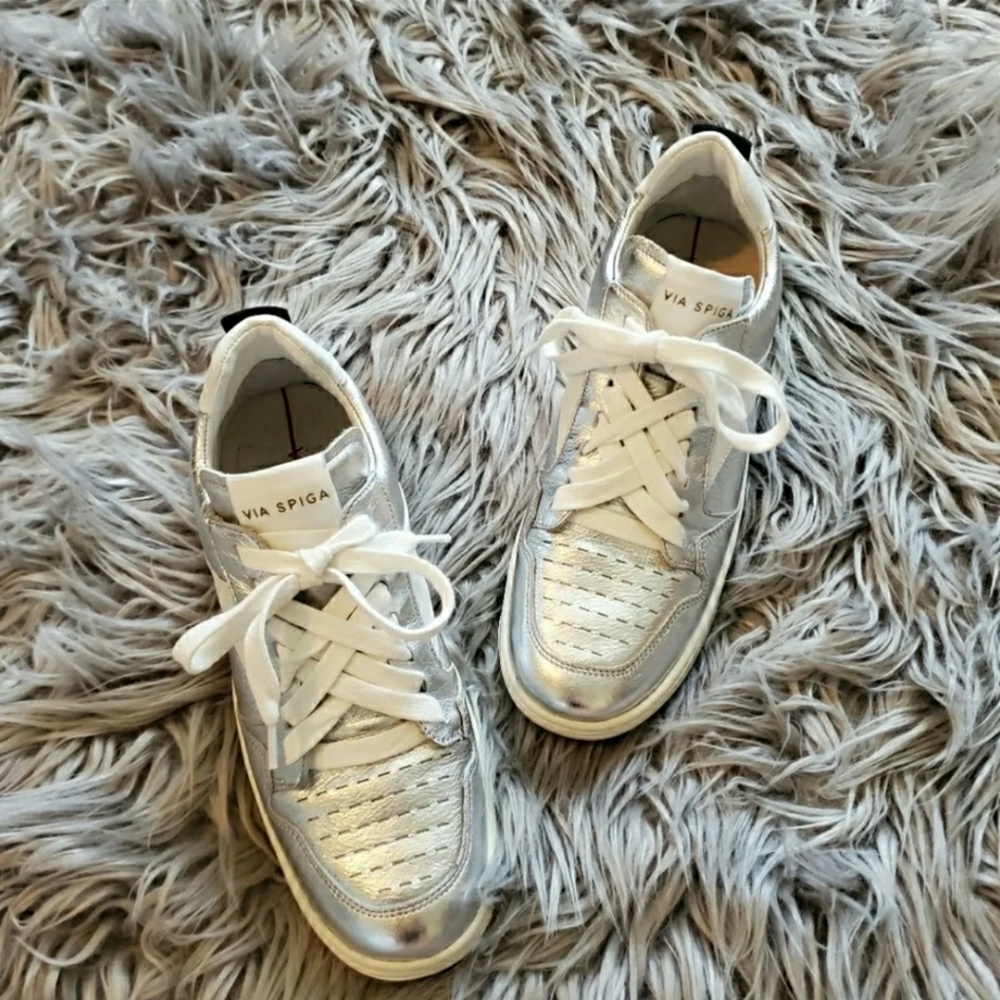 NEW-Via Spiga Silver Sneaks! 🤍